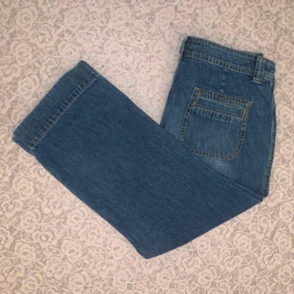 Old Navy Denim - Old Navy Just below the waist cropped Jeans Sz 6